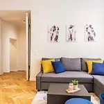 Old Town 74m2 Newly Renovated Lux Furnished