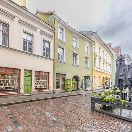 Old Town 74m2 Newly Renovated Lux Furnished